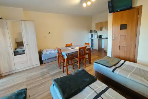 Pokoje pracownicze Swarzędz - foto 104